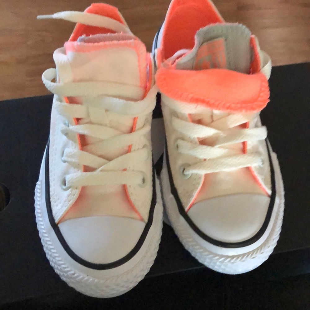 Size 11 girls converse